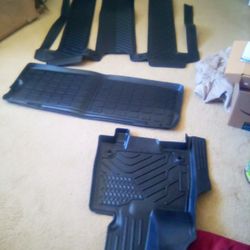 Auto Salvage Toyota Sierra Floor Liners