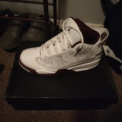 Jordan Dub-Zeros White And burgundy