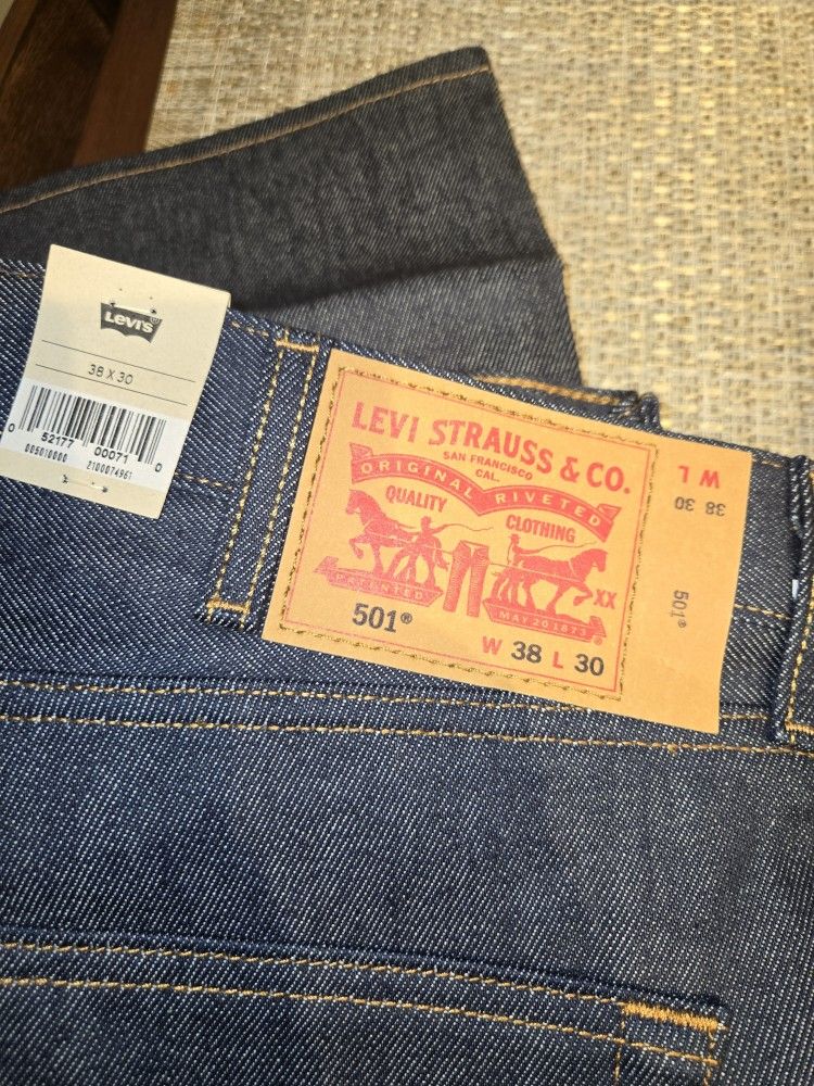 Levis Pants