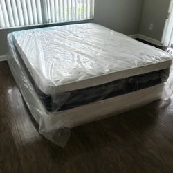 NEW QUEEN PILLOW TOP MATTRESS and BOX SPRING. Bed frame not included 👍