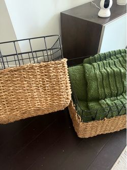 Modern Decorative Wicker Storage Bins (Set of 2)