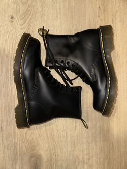 Dr Martens 1460 Smooth Leather Boots-Size 7 Women’s Black