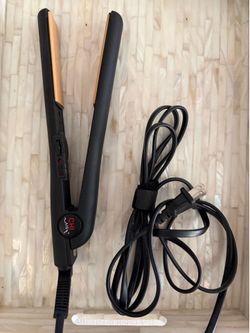 CHI Air Ceramic Flat Iron / Hair Straightener