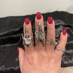 11 Fashion Rings