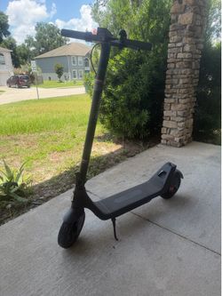Electric scooter
