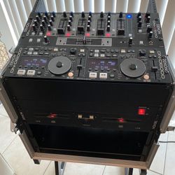 DJ EQUIPMENT