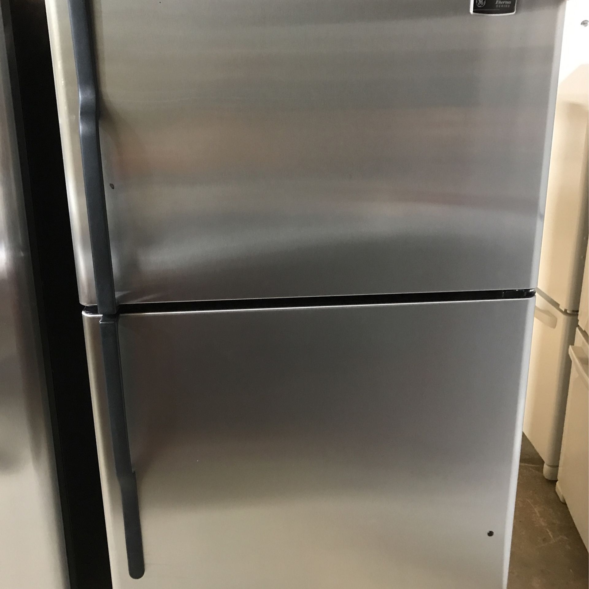 general electric eterna series refrigerator