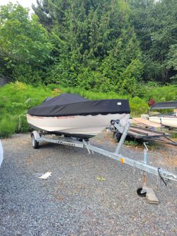 1997 Boston Whaler Dauntless 13 | 100 hour 40hp Honda