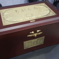 BEAUTIFUL Cantonese Opera Millennium Gold Box Set — VERY RARE (1 of only 2000 ever made), 100% COMPLETE, MINT CONDITION
$500