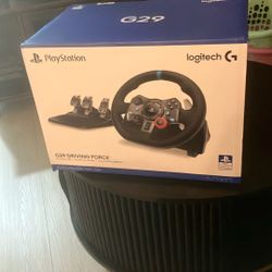 G29  Driving Force (PlayStation) BRAND NEW