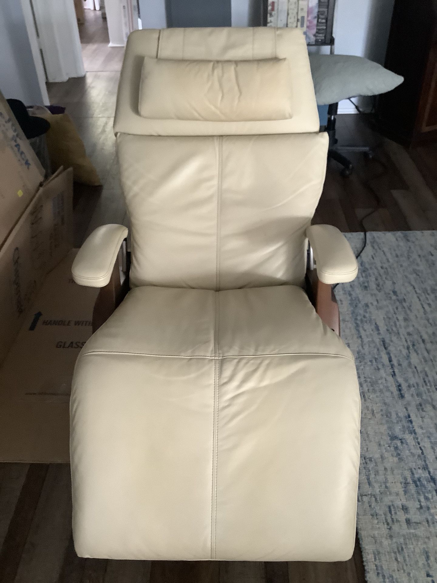 Anti Gravity Power Recliner