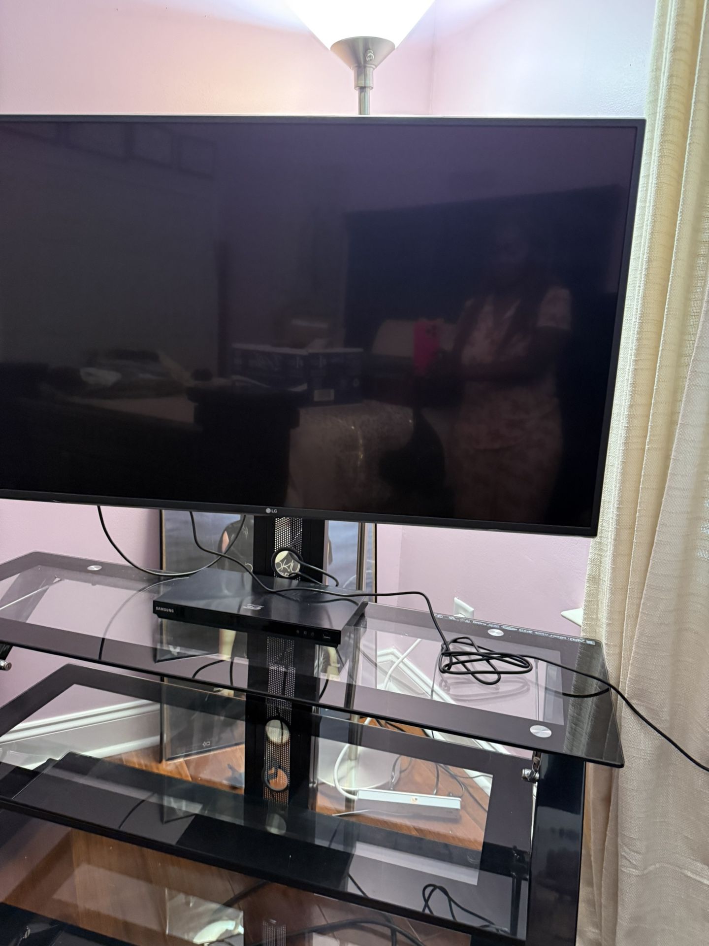 45 Inches LG Television Plays Very Good. Was In The Guess Room No Longer Needed
