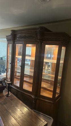 Glass cabinet