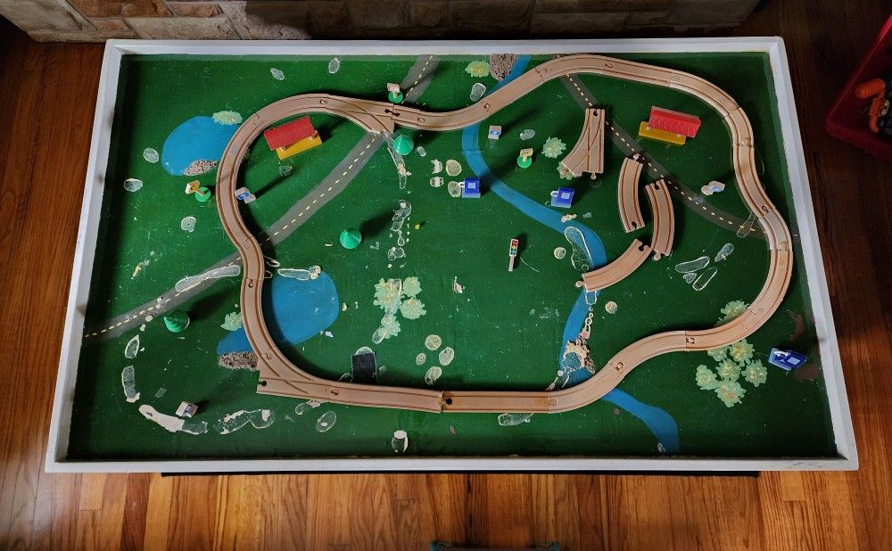 Train Table for Sale in Beaver Falls, PA OfferUp