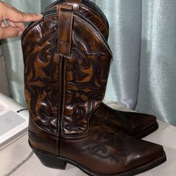 Laredo leather cowboy boots Men 8