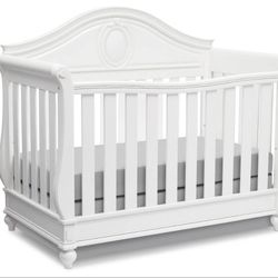 Disney Princess Magical Dreams 4-in-1 Crib