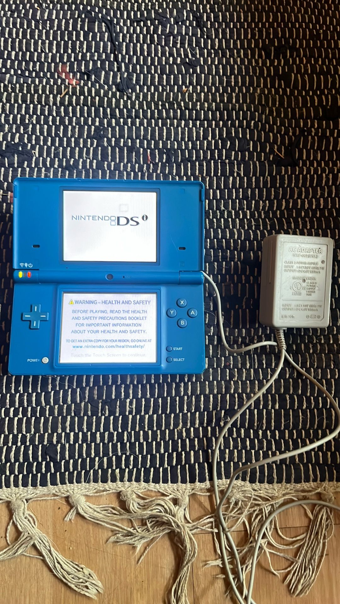 Nintendo DSi XL Blue