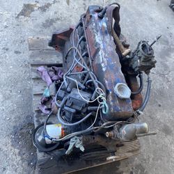 250 292 Chevy Motor 