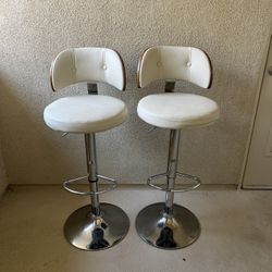 Counter Height Stools 