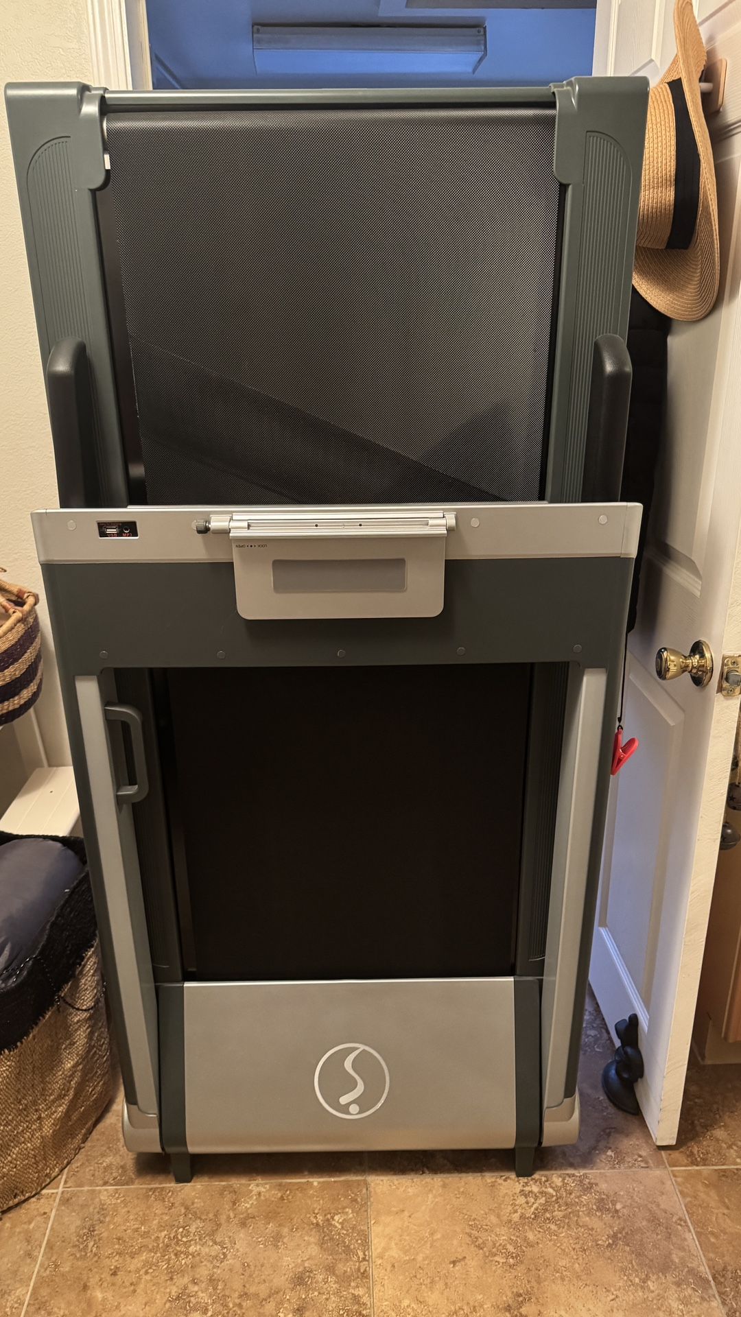 Like New Sunny Health Foldable Treadmill $400 OBO