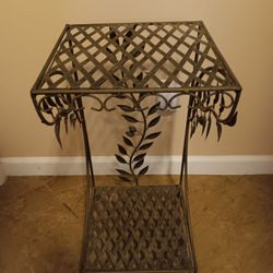 Beautiful Metal Leaves Two Shelf Side Table Plant Holder Rack