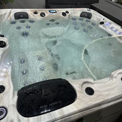 Customizable Hot Tubs! Shipping And Finance Options Available
