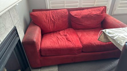 Love seat