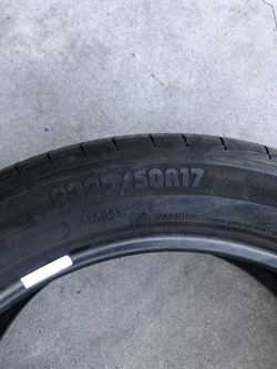 Used  Michelin Tire P225/50R17 