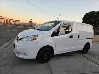 2018 nissan nv200