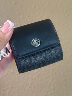 Michael Kors AirPod Case
