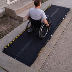 Brand new 6 foot aluminum, heavy duty ramp folding for 120