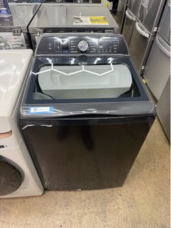Brand new GE Profile 5.4 cu. ft. High-Efficiency Smart Top Load Washer in Diamond Gray with Impeller, Quiet Wash Balacing Technology