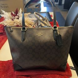 Coach Tote
