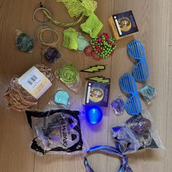 Assorted Toy and Accessory Lot, pick up in Temple City 