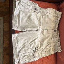 Men’s American Eagle outfitters shorts - Sz 38
