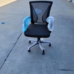 Office Chair, Ergonomic Mesh, Swivel Lumbar Support 