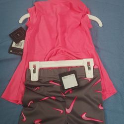 Brand New With Tag Girls Nike Outfit 2T