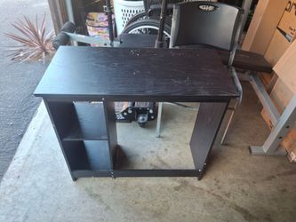 Small desk