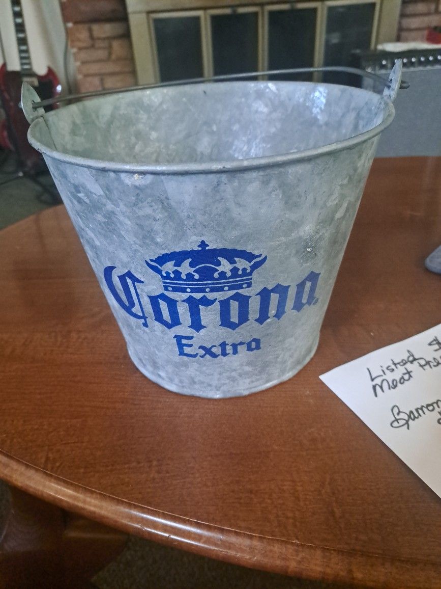 Ice Beverage Bucket ($5)