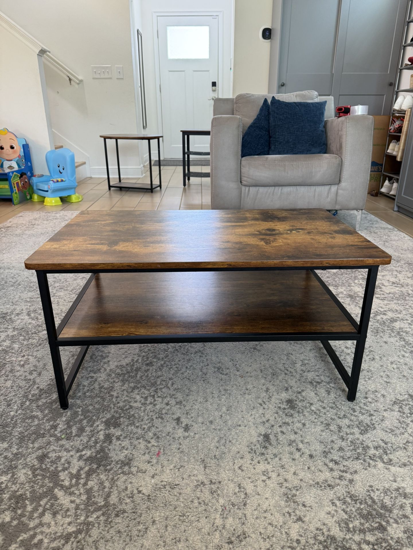 Coffee & End Tables