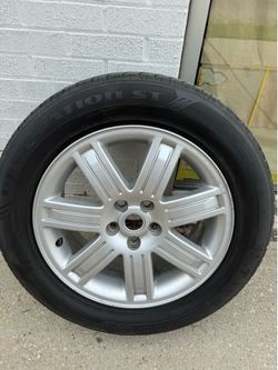 Land Rover Brand New Tire