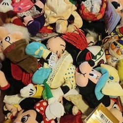 DISNEY CHARACTERS
