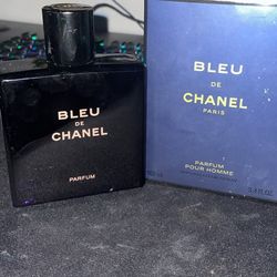 Men’s And Women’s Cologne 