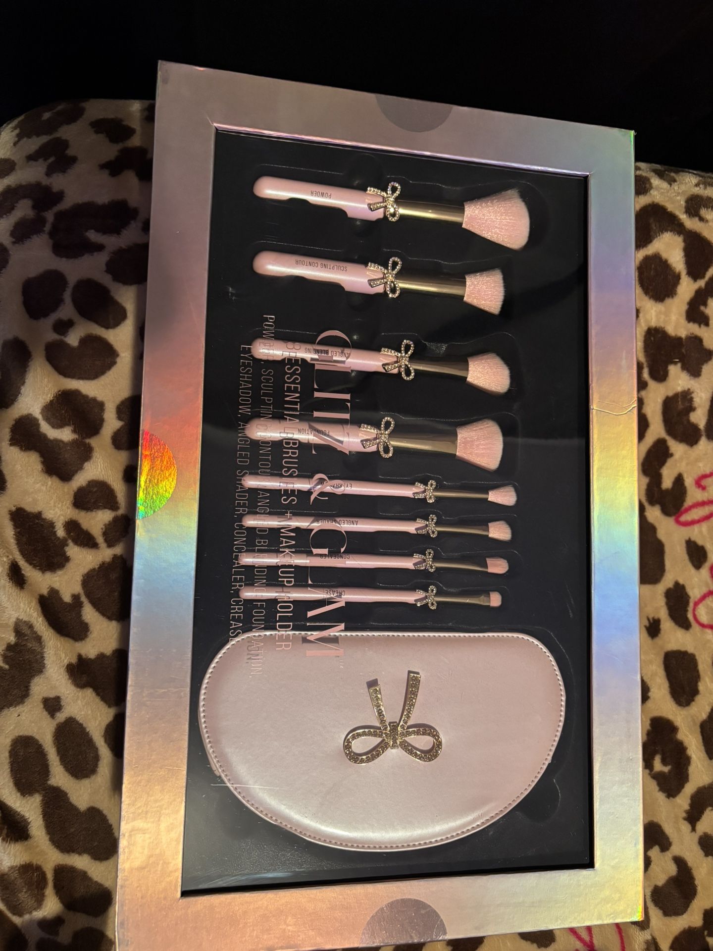Glitz And Glam Makeup Brushes