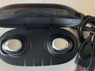 Used Nuheara Model NU317 Intelligent Wireless Earbuds With Case And Cable Charger