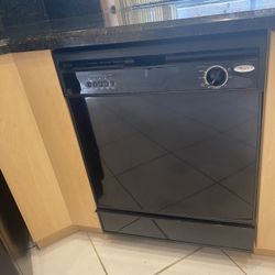 Whirlpool Dishwasher $90