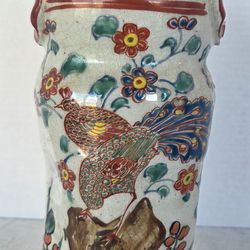 Vintage Chinese Hand-Painted Porcelain Vase – Bird Motif – Decorative Art Piece