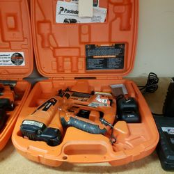 Paslode IM250S Straight 16 GA Finish Nailer With Battery And Charger 