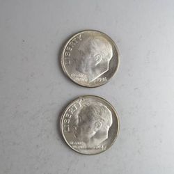 Pair 1946-D & 1947-D Roosevelt Silver Dimes --NICE UNCIRCULATED COINS!