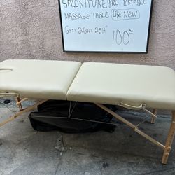 Saloniture Professional Massage Table